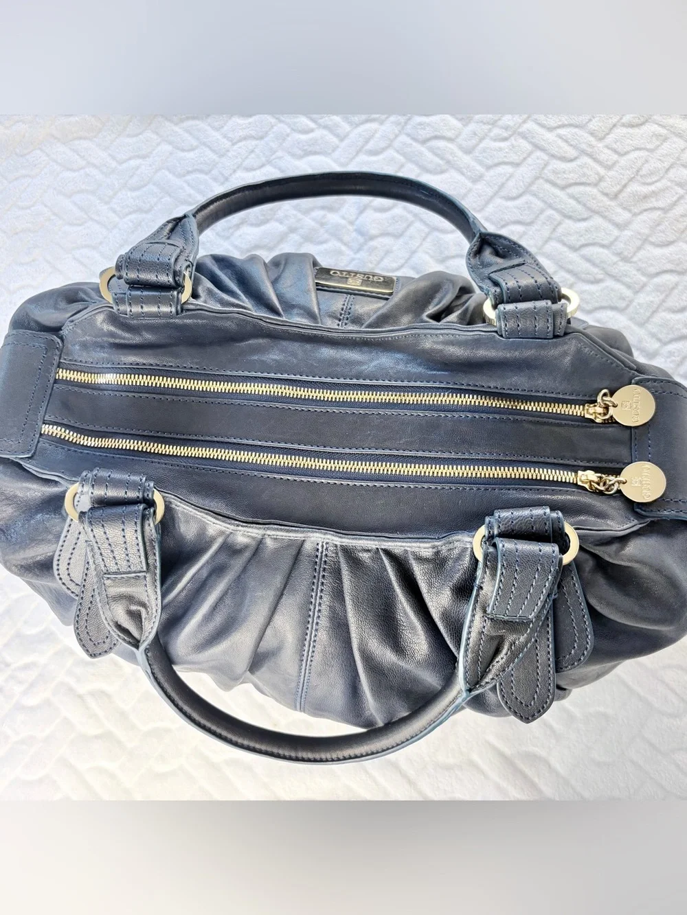 Gustto vintage 2000s